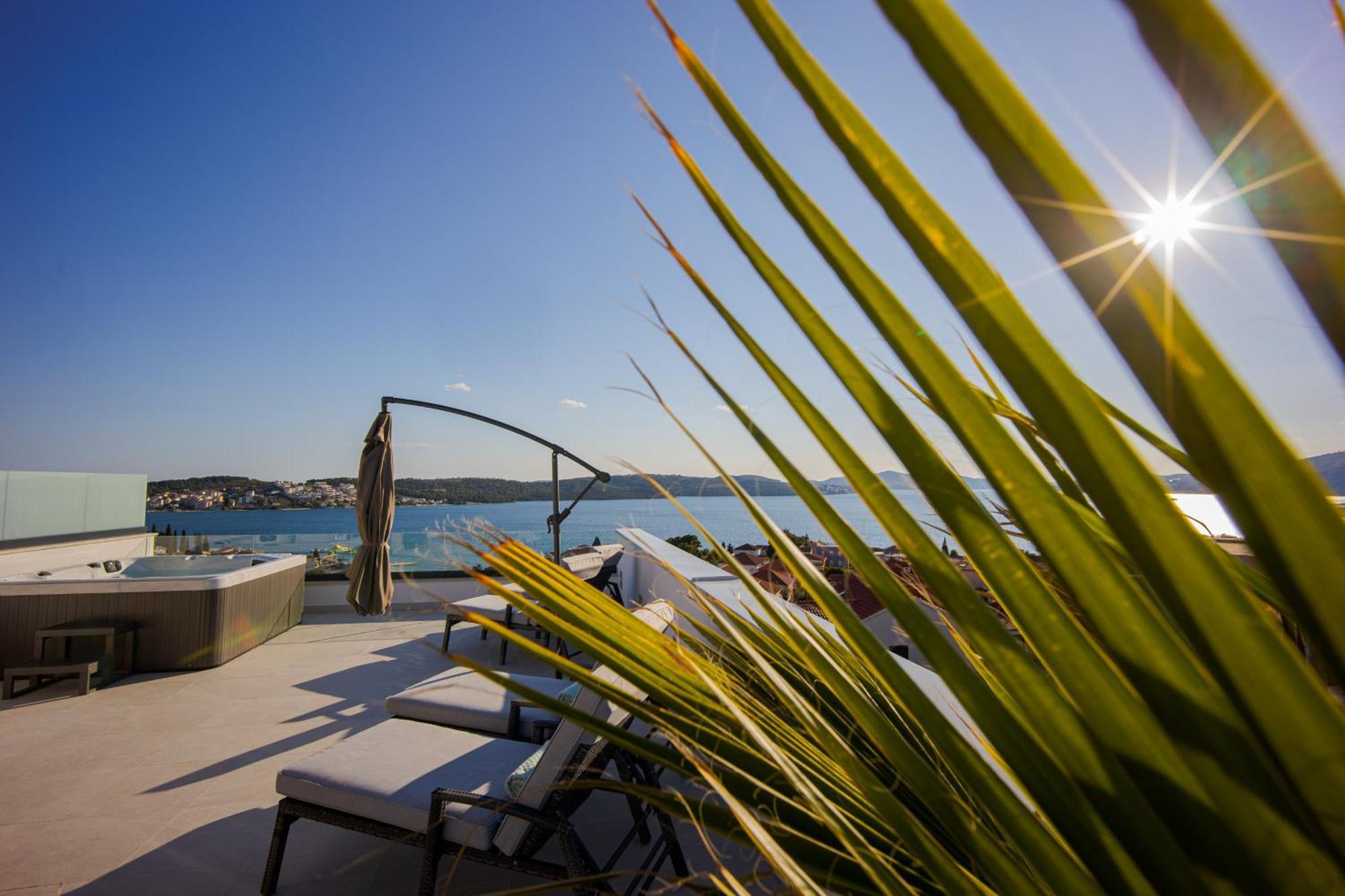 Adriatic Garden Apartments Okrug Gornji Exterior foto