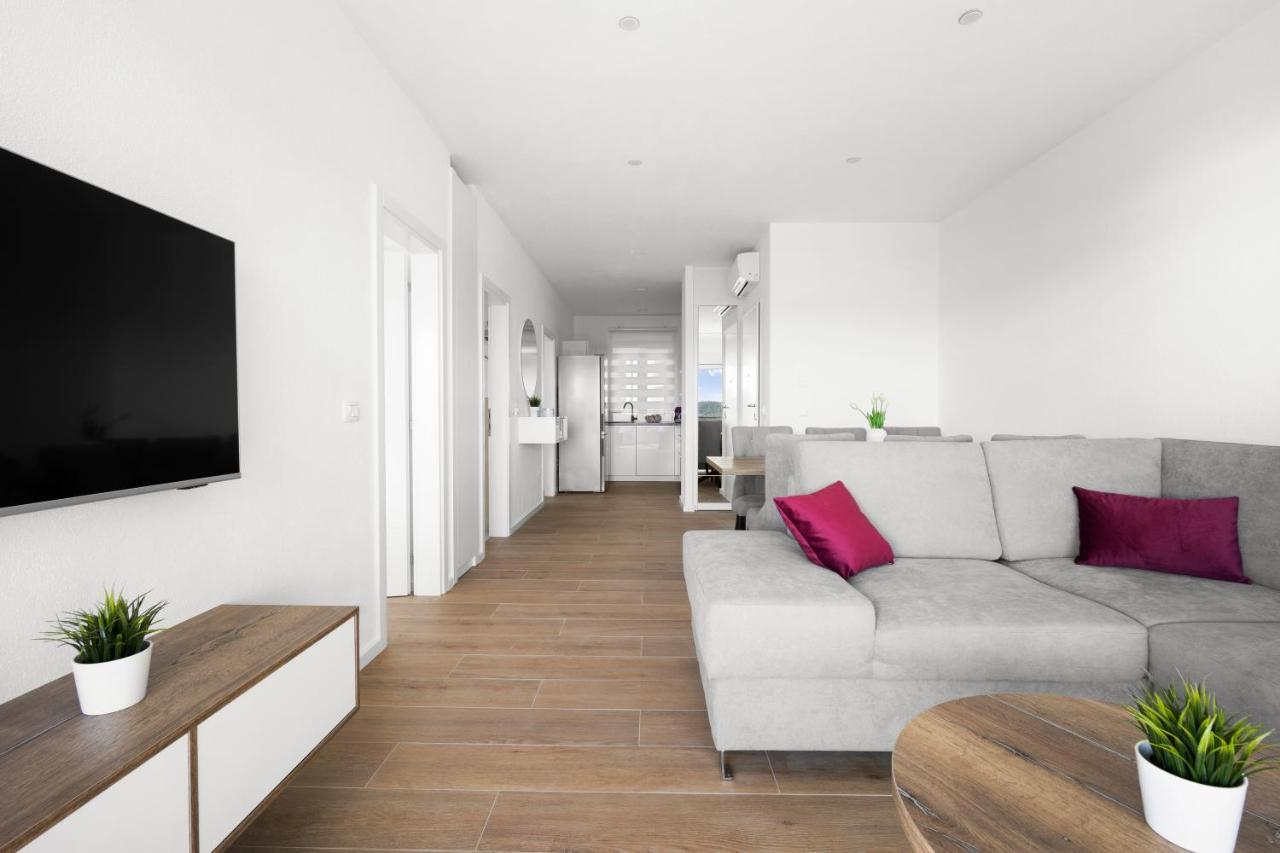 Adriatic Garden Apartments Okrug Gornji Exterior foto