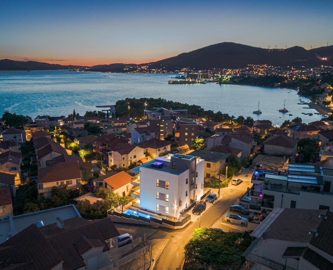 Adriatic Garden Apartments Okrug Gornji Exterior foto
