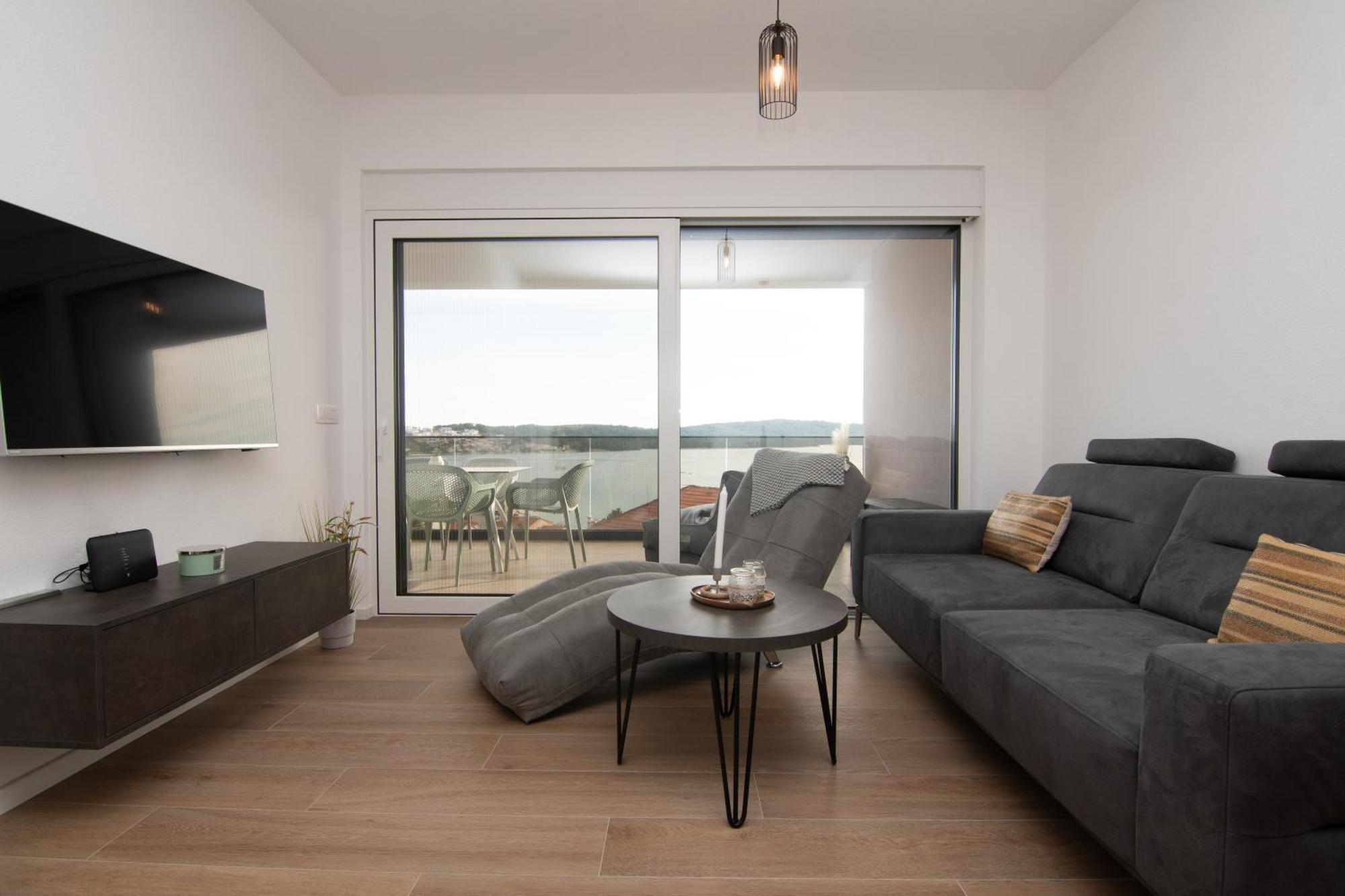 Adriatic Garden Apartments Okrug Gornji Exterior foto