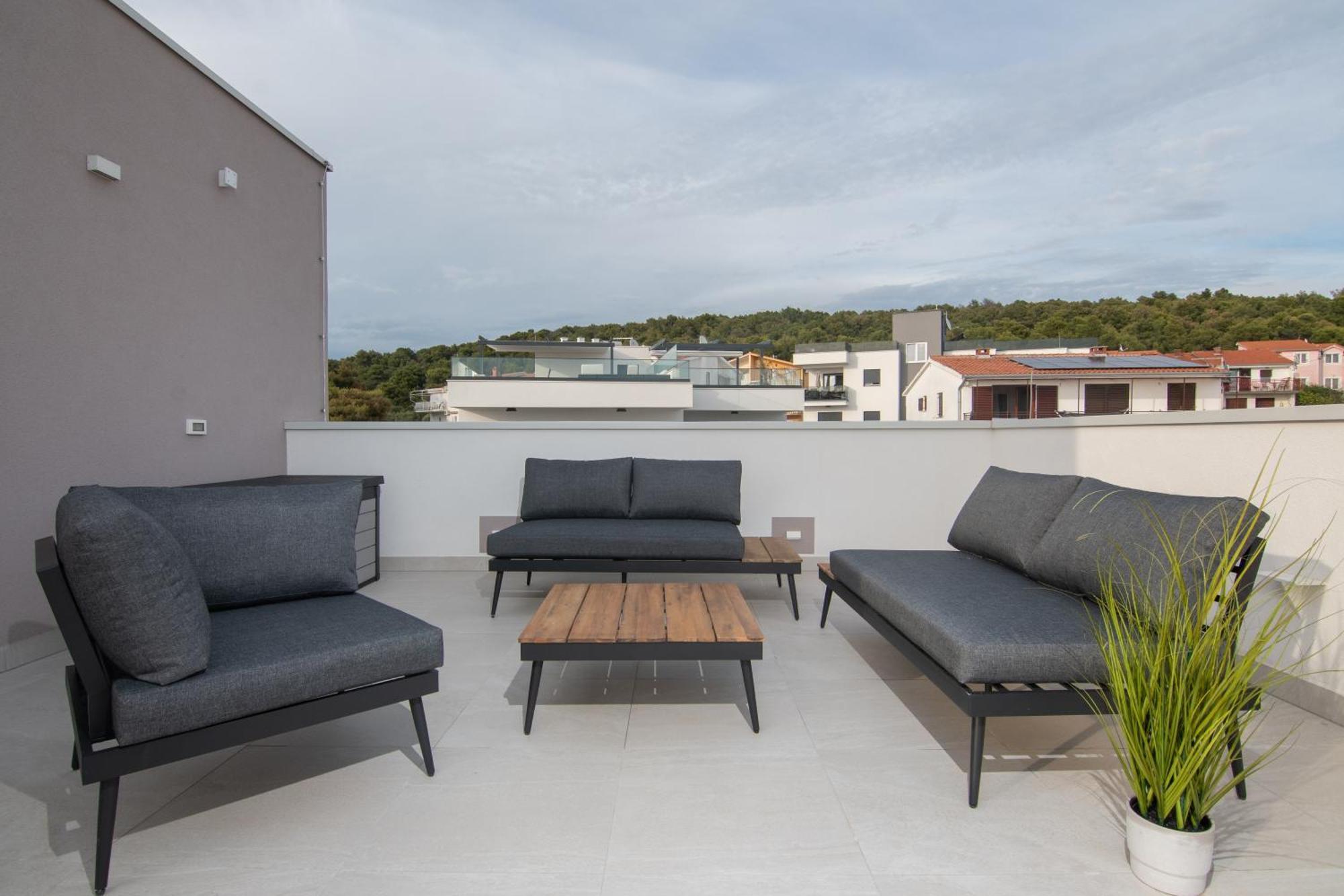 Adriatic Garden Apartments Okrug Gornji Exterior foto